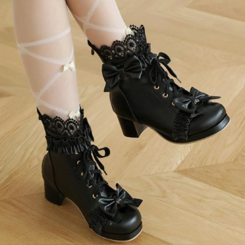 Elegant Black Lace-Up Ankle Boots